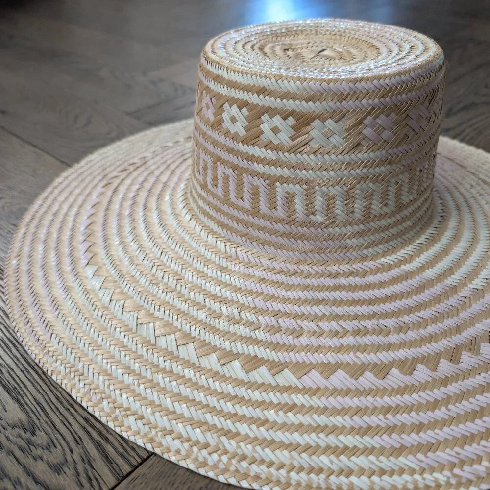 Washein Seashell Boater Hat - Picture 2 of 5